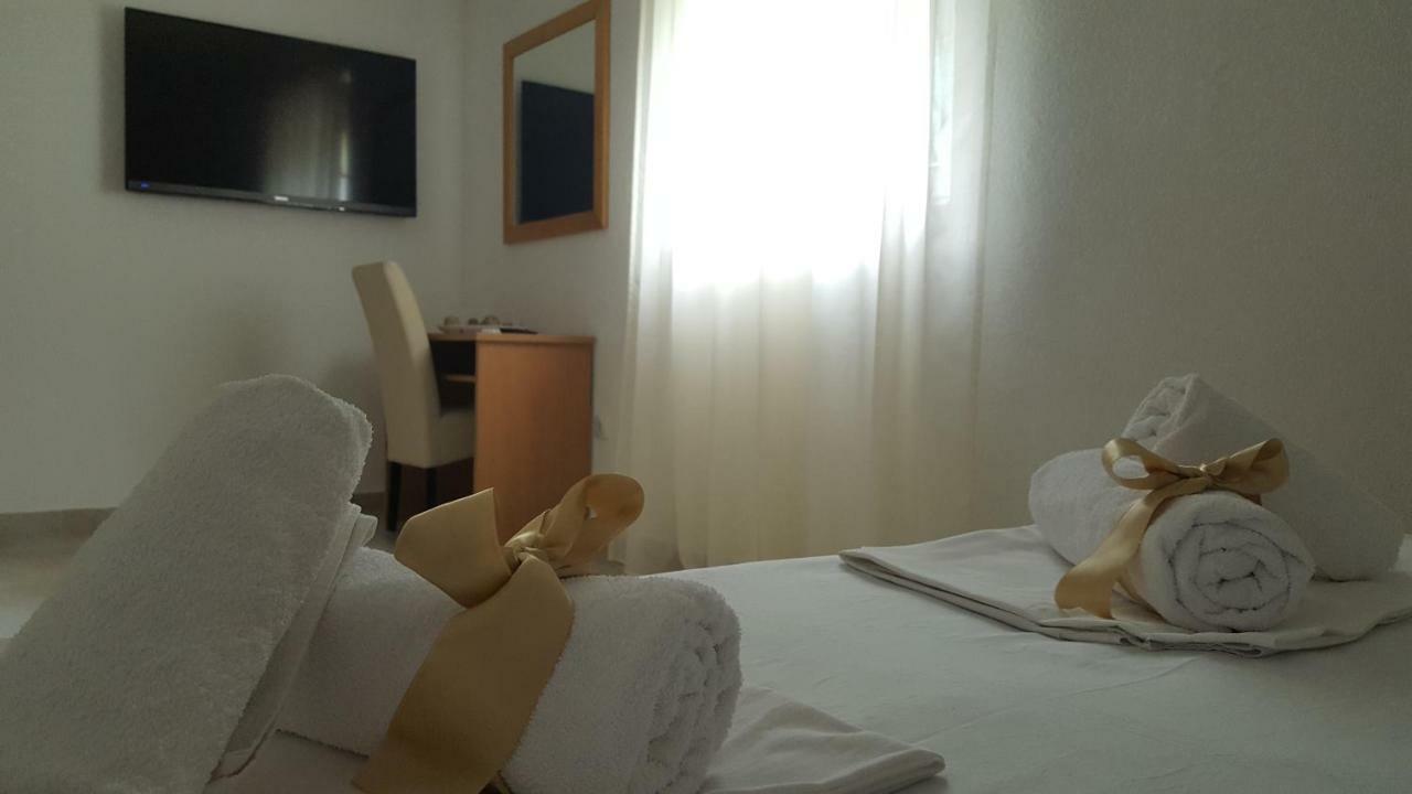 Rooms Florida Tribanj-Kruscica Rom bilde